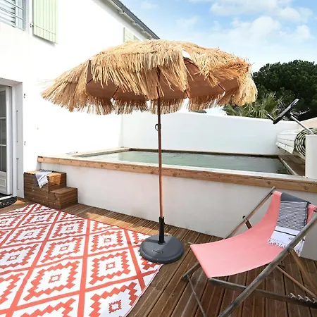 House With 2 Terraces Near The Sea La Couarde-sur-Mer